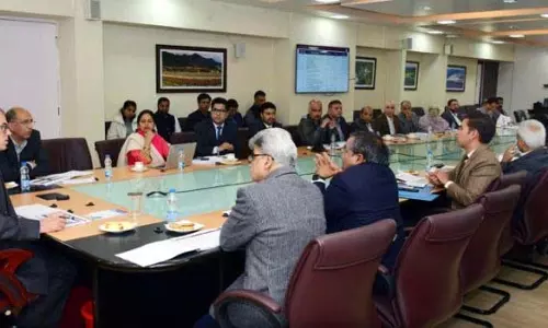 Jammu: मुख्यमंत्री ने आवास एवं शहरी विकास विभाग के कामकाज की समीक्षा की Jammu: मुख्यमंत्री ने आवास एवं शहरी विकास विभाग के कामकाज की समीक्षा की