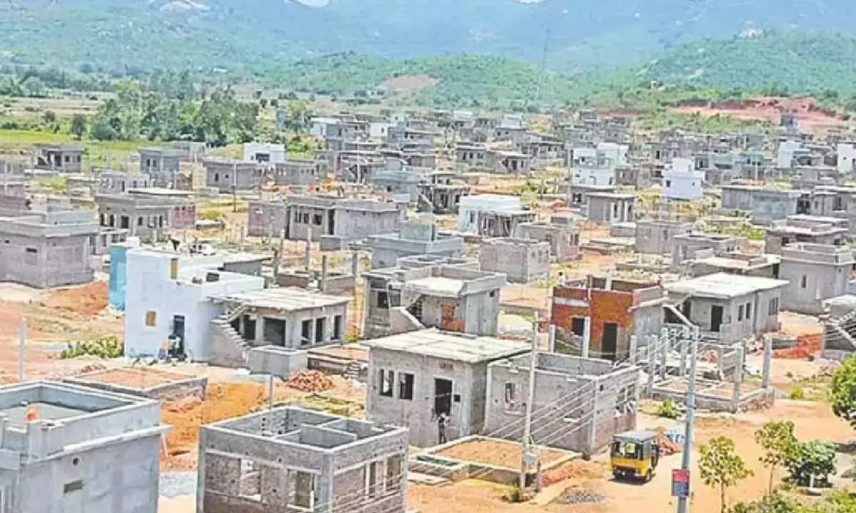 Andhra Pradesh: भूमि हड़पने की विस्तृत जांच की मांग