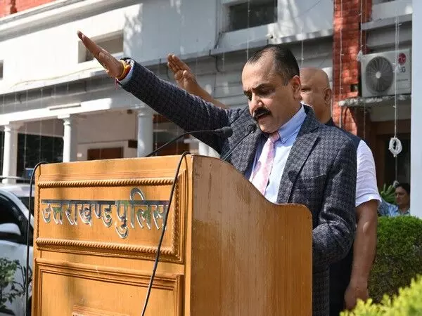 उत्तराखंड के DGP ने देहरादून में अधिकारियों, कर्मचारियों को एकता की शपथ दिलाई