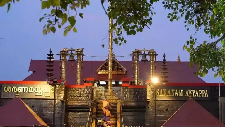 चिथिरा अट्टा थिरुनल के दिन Sabarimala सन्निधानम पूरी तरह से बुझ गया था