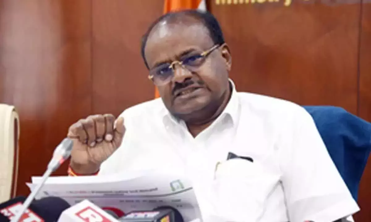 कर्नाटक सरकार चरणबद्ध तरीके से गारंटी खत्म करने की तैयारी कर रही है: Kumaraswamy