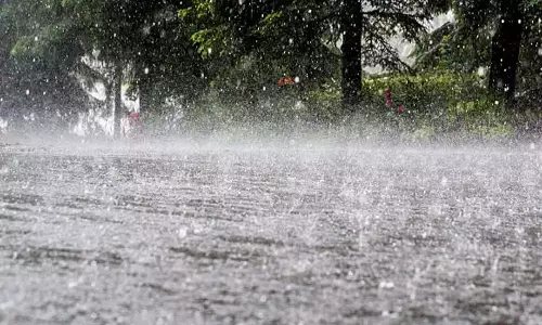 Andhra: तटीय आंध्र प्रदेश में बारिश और तूफान का अनुमान