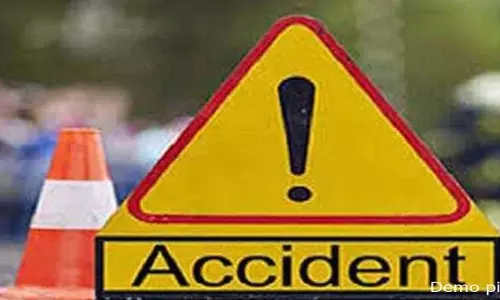 ट्रैक्टर चालक ने ली जान, ठोकर से बाइक सवार की मौत ट्रैक्टर चालक ने ली जान, ठोकर से बाइक सवार की मौत