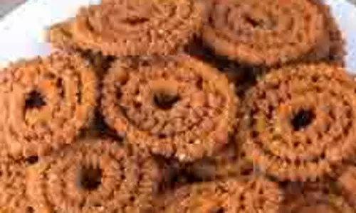 Diwali Recipe: दिवाली की शाम  बनाएं ये स्नैक्स
