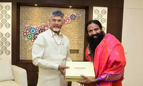Andhra CM ने नीति आयोग के सीईओ के साथ विजन 2047 का रोडमैप तैयार किया
