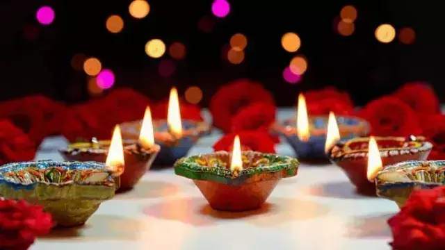 Diwali पर भूलकर भी न करें ये काम, मां लक्ष्मी होंगी नाराज Diwali पर भूलकर भी न करें ये काम, मां लक्ष्मी होंगी नाराज