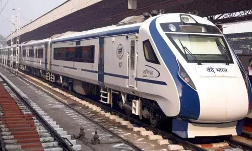 Kerala को जल्द ही नए वंदे भारत रैक मिलेंगे Kerala को जल्द ही नए वंदे भारत रैक मिलेंगे