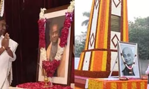 राष्ट्रपति द्रौपदी मुर्मू और उपराष्ट्रपति धनखड़ ने सरदार पटेल को दी श्रद्धांजलि