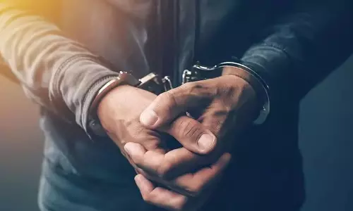 Assam : आतंकवाद रोधी छापेमारी में उल्फा (आई) के 10 आतंकवादी पकड़े गए