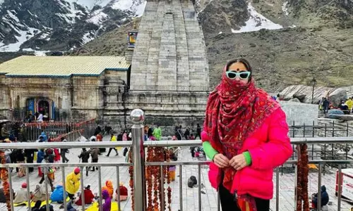 Sara ने अपनी केदारनाथ यात्रा की तस्वीरें साझा की