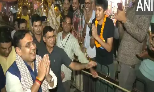 राजस्थान CM जयपुर के सांगानेर बाजार की गलियों में घूमें, लोगों को दिवाली की शुभकामनाएं दीं
