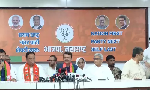 मुंबई: कांग्रेस को बड़ा झटका, वरिष्ठ नेता रवि राजा भाजपा में शामिल मुंबई: कांग्रेस को बड़ा झटका, वरिष्ठ नेता रवि राजा भाजपा में शामिल