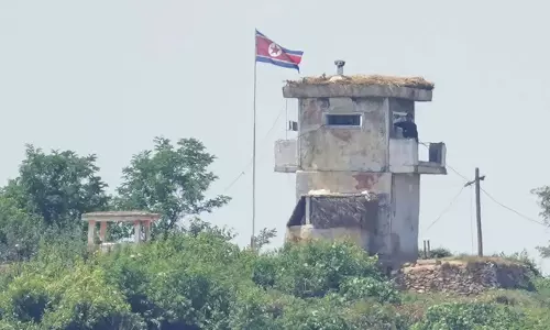 South Korea का दावा, उत्तर कोरिया ने समुद्र की ओर बैलिस्टिक मिसाइल का परीक्षण किया South Korea का दावा, उत्तर कोरिया ने समुद्र की ओर बैलिस्टिक मिसाइल का परीक्षण किया