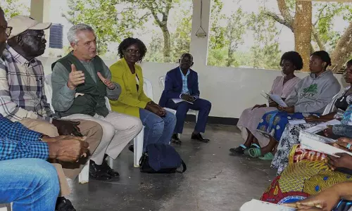 Uganda को 1.7 मिलियन से अधिक शरणार्थियों को भोजन उपलब्ध कराने में कठिनाई