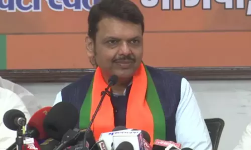 महाराष्ट्र के उपमुख्यमंत्री ने NCP उम्मीदवार के सरकार में शामिल होने की अटकलों को खारिज किया महाराष्ट्र के उपमुख्यमंत्री ने NCP उम्मीदवार के सरकार में शामिल होने की अटकलों को खारिज किया