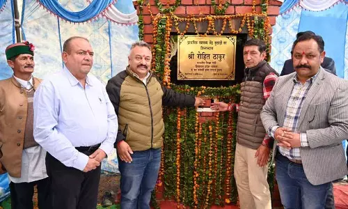 शिक्षा मंत्री ने उन्नत Ghansidhar-Khadrala सड़क का उद्घाटन किया