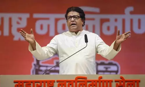 Maharashtra: राज ठाकरे अपने हंसमुख और खुले विचारों वाले स्वभाव के Maharashtra: राज ठाकरे अपने हंसमुख और खुले विचारों वाले स्वभाव के