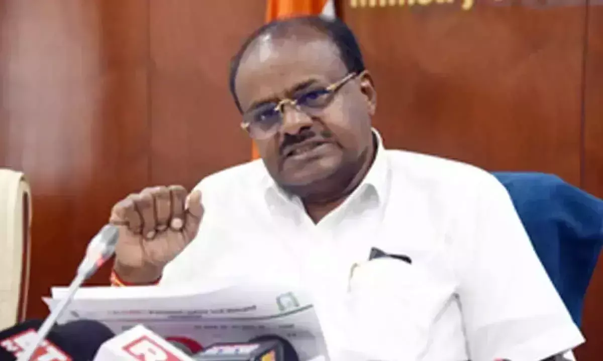 कर्नाटक सरकार चरणबद्ध तरीके से गारंटी खत्म करने की तैयारी कर रही है: Kumaraswamy कर्नाटक सरकार चरणबद्ध तरीके से गारंटी खत्म करने की तैयारी कर रही है: Kumaraswamy