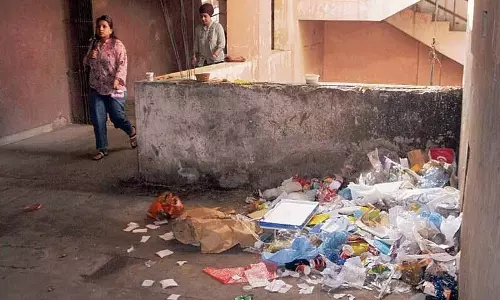 Amritsar में नेहरू शॉपिंग कॉम्प्लेक्स पर तत्काल आधिकारिक ध्यान देने की मांग Amritsar में नेहरू शॉपिंग कॉम्प्लेक्स पर तत्काल आधिकारिक ध्यान देने की मांग