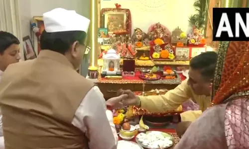 मुख्यमंत्री पुष्कर धामी ने दीपावली के अवसर पर की लक्ष्मी पूजा, देखें VIDEO...