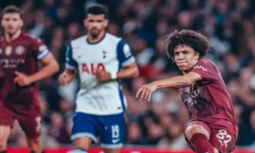 Carabao Cup: मैन सिटी टॉटेनहैम से 1-2 से हारकर बाहर Carabao Cup: मैन सिटी टॉटेनहैम से 1-2 से हारकर बाहर
