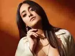 Ileana DCruz Birthday: साउथ से लेकर बॉलीवुड तक धूम मचा चुकी हैं इलियाना