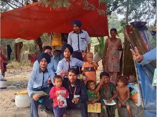 छात्रों ने Ferozepur में ‘पर्यावरण अनुकूल दिवाली समारोह’ मनाकर खुशियां फैलाईं