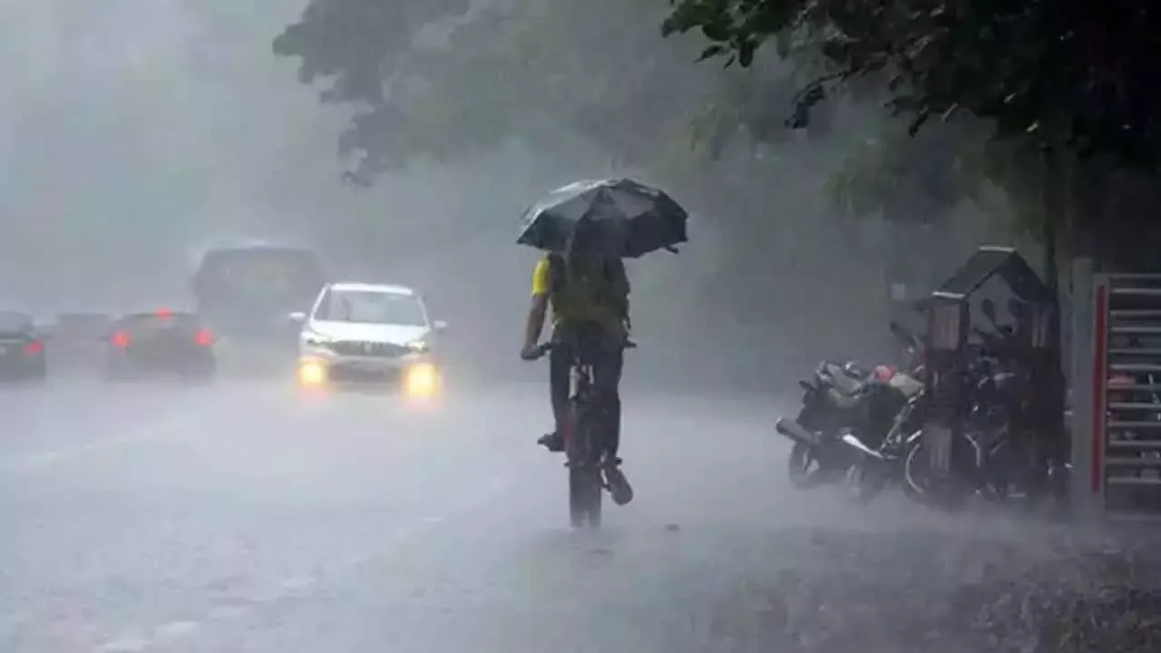 Weather update: रायलसीमा और उत्तरी तटीय आंध्र में बारिश का अनुमान