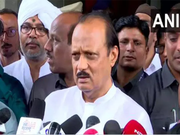 Ajit Pawar ने अरविंद सावंत की टिप्पणी की निंदा की