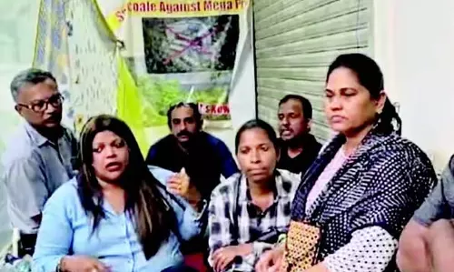 GOA: सैंकोले में भूटानी इन्फ्रा के खिलाफ विरोध प्रदर्शन जोर पकड़ता जा रहा GOA: सैंकोले में भूटानी इन्फ्रा के खिलाफ विरोध प्रदर्शन जोर पकड़ता जा रहा