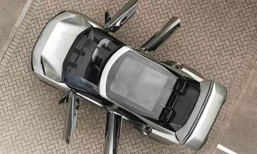 Mahindra 26 नवंबर को दो नए इलेक्ट्रिक वाहन लॉन्च करेगी Mahindra 26 नवंबर को दो नए इलेक्ट्रिक वाहन लॉन्च करेगी
