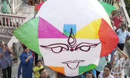 Kolkata पुलिस ने 292 लोगों को गिरफ्तार किया, 500 किलो से ज़्यादा प्रतिबंधित पटाखे ज़ब्त