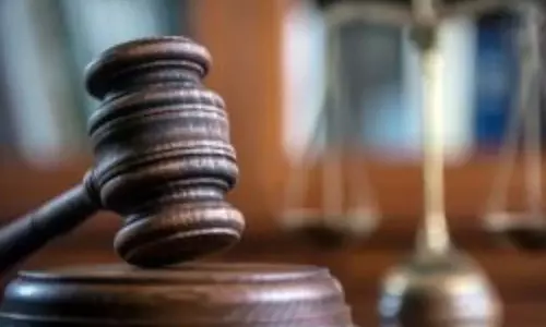 अदालत ने दार्जिलिंग स्थित फिल्म निर्माता को 3 करोड़ रुपये चुकाने का निर्देश दिया