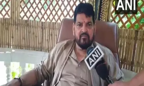 एक राष्ट्र एक चुनाव के विचार का स्वागत है: BJP नेता बृजभूषण शरण सिंह एक राष्ट्र एक चुनाव के विचार का स्वागत है: BJP नेता बृजभूषण शरण सिंह