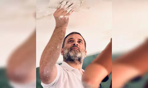 कांग्रेस नेता राहुल गांधी ने मजदूरों के साथ 10 जनपथ में किया काम, वीडियो किया शेयर