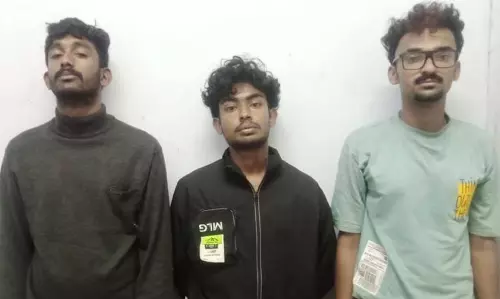 KERALA :  कोझिकोड में आबकारी विभाग ने 220 ग्राम मेथमफेटामाइन जब्त