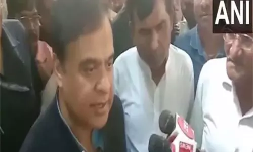 झारखंड के CM की उम्र विवाद पर असम के सीएम हिमंत बिस्वा सरमा ने कहा, JMM का पूरा सिस्टम फर्जी है