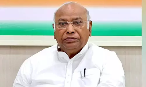 खड़गे के बयान पर बोली भाजपा, क्या उन्होंने खट, खटाखट मॉडल देने वाले राहुल गांधी को यह पाठ पढ़ाया?