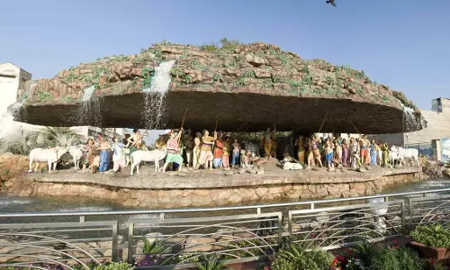 Govardhan Puja के दिन भगवान गिरिराज की कितनी बार परिक्रमा करनी चाहिए