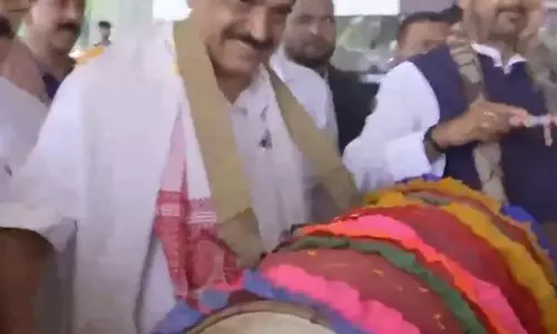 झारखंड के सीएम की उम्र विवाद पर कांग्रेस नेता KC वेणुगोपाल ने कही ये बात झारखंड के सीएम की उम्र विवाद पर कांग्रेस नेता KC वेणुगोपाल ने कही ये बात