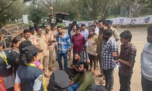 Hyderabad: अध्यक्ष पद के लिए परिणाम रोका गया, आज पुनर्मतगणना Hyderabad: अध्यक्ष पद के लिए परिणाम रोका गया, आज पुनर्मतगणना