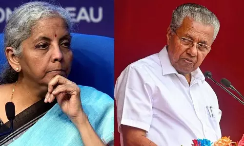 Kerala CM Tells Union FM: विझिनजाम बंदरगाह के लिए बिना भुगतान मांगे अनुदान जारी करें