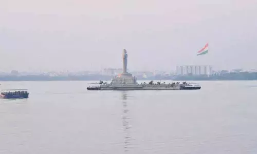 दिवाली की आतिशबाजी से AQI खतरनाक स्तर पर पहुंचा