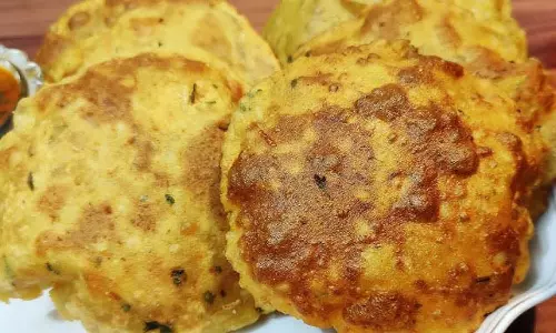 Raw केले की पूरी रेसिपी
