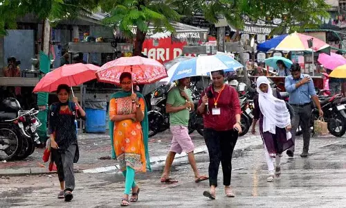 Hyderabad में भारी बारिश, गाचीबोवली, माधापुर में जलभराव