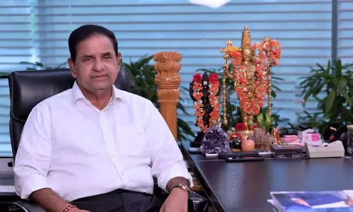 TTD के नवनियुक्त अध्यक्ष ने कहा कि तिरुमाला में काम करने वाले सभी लोग हिंदू होने चाहिए TTD के नवनियुक्त अध्यक्ष ने कहा कि तिरुमाला में काम करने वाले सभी लोग हिंदू होने चाहिए