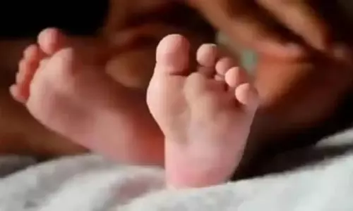 Giridih: रांची में इलाज के दौरान मौत, बच्चे हुए अनाथ Giridih: रांची में इलाज के दौरान मौत, बच्चे हुए अनाथ