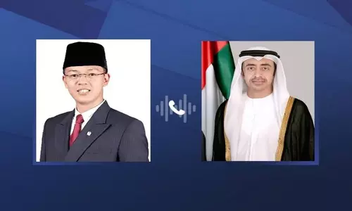 Abdullah bin Zayed ने नए इंडोनेशियाई विदेश मंत्री के साथ द्विपक्षीय रणनीतिक संबंधों को आगे बढ़ाने पर चर्चा की