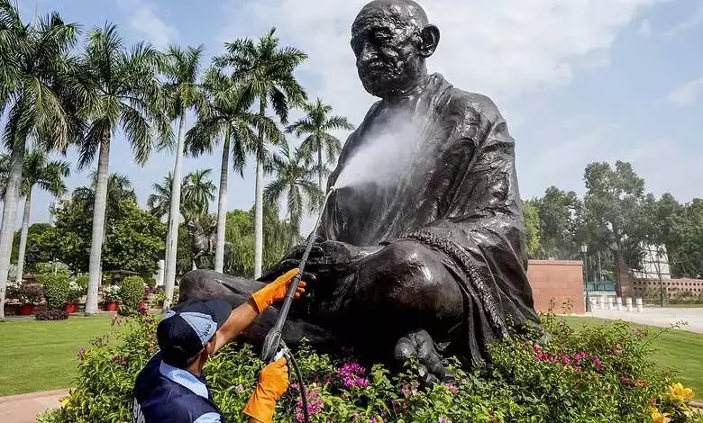 TG: हैदराबाद में लगेगी महात्मा गांधी की सबसे ऊंची प्रतिमा