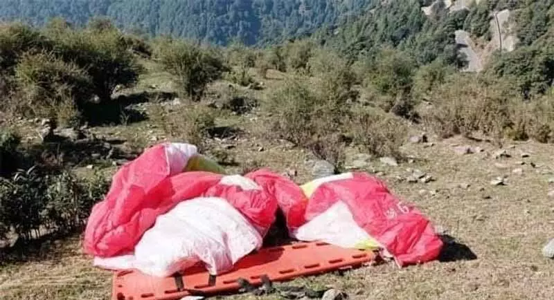 Himachal में एक और पैराग्लाइडर की मौत, सुरक्षा चिंताएं बढ़ीं